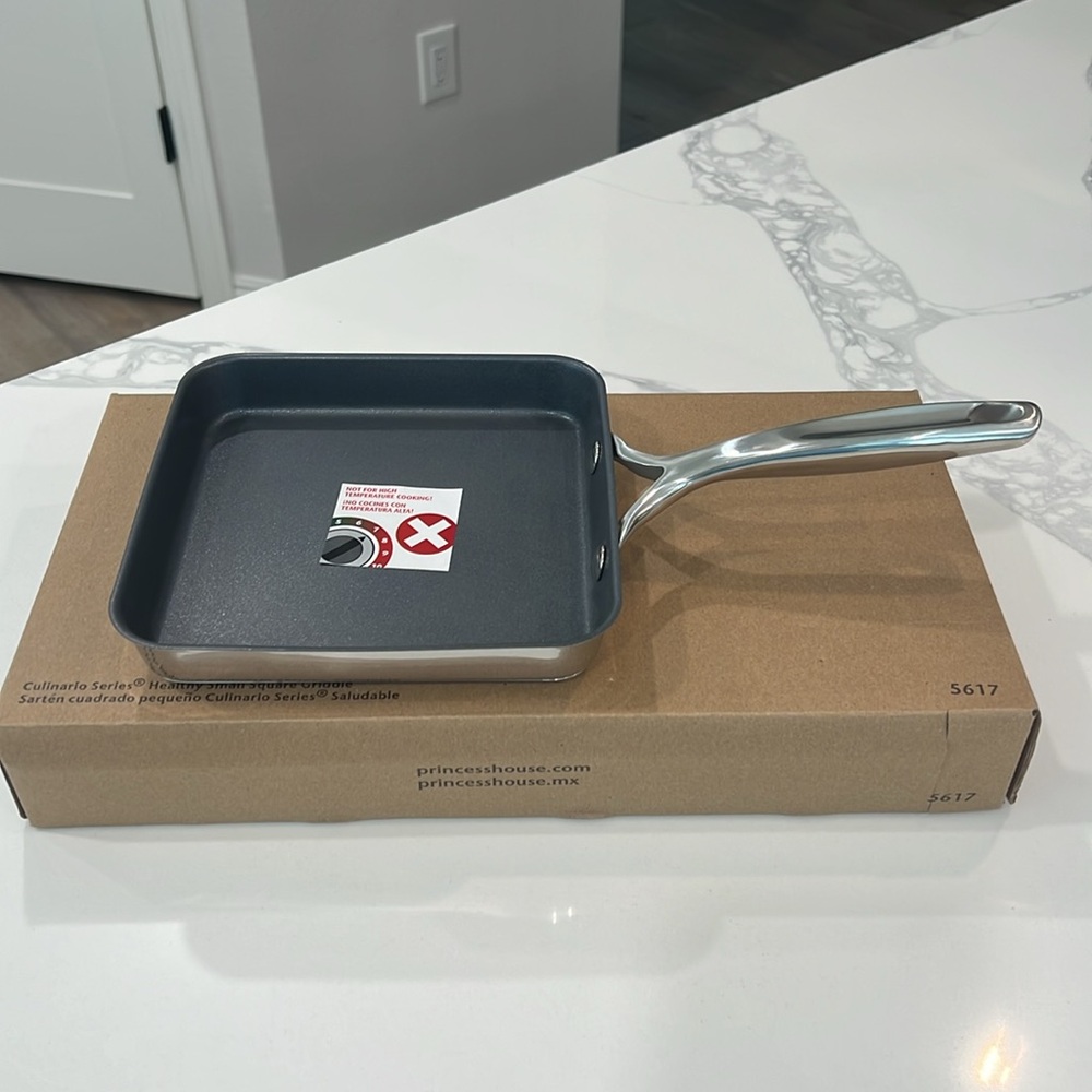 Princess House Mini Nonstick square pan